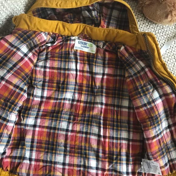 Oshkosh 18 months old baby jacket in Mustard - Picture 2 of 3